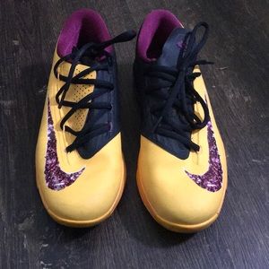 Nike Size 6.5Y KD’s